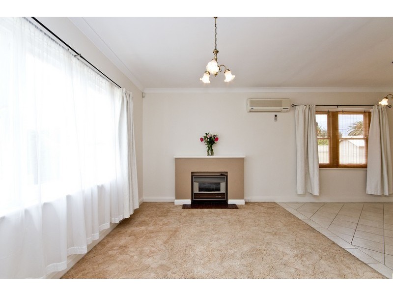 64 Mitchell Street East, Seaton SA 5023