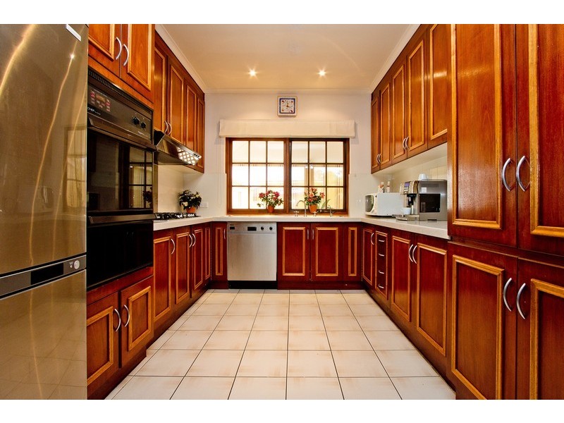 23 Lefkas Court, Seaton SA 5023