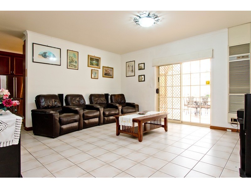 23 Lefkas Court, Seaton SA 5023