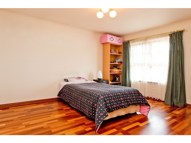 23 Lefkas Court, Seaton SA 5023