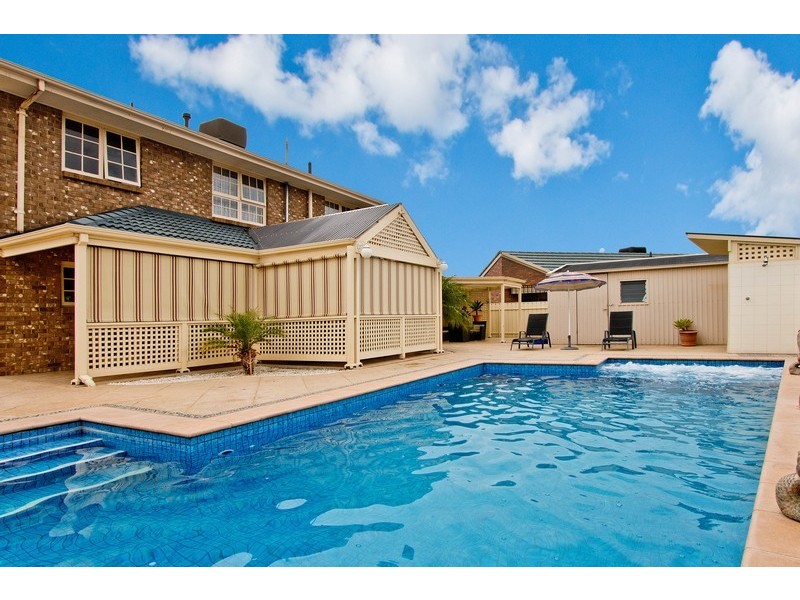 23 Lefkas Court, Seaton SA 5023