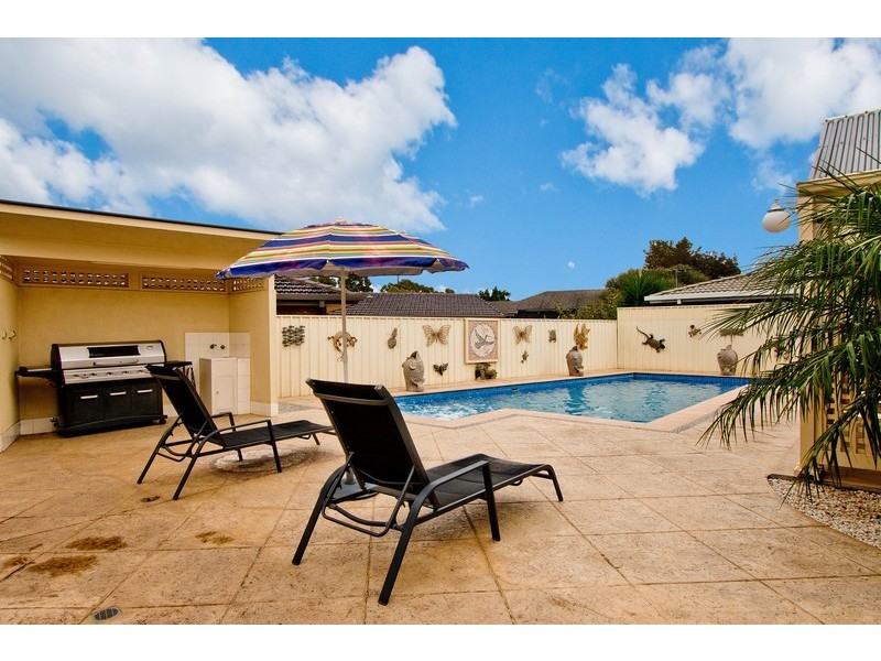 23 Lefkas Court, Seaton SA 5023