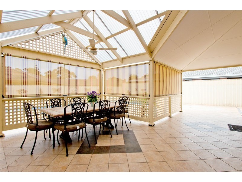 23 Lefkas Court, Seaton SA 5023