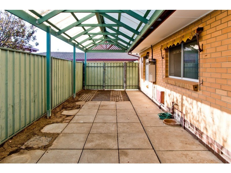 8/471 Grange Road, Seaton SA 5023