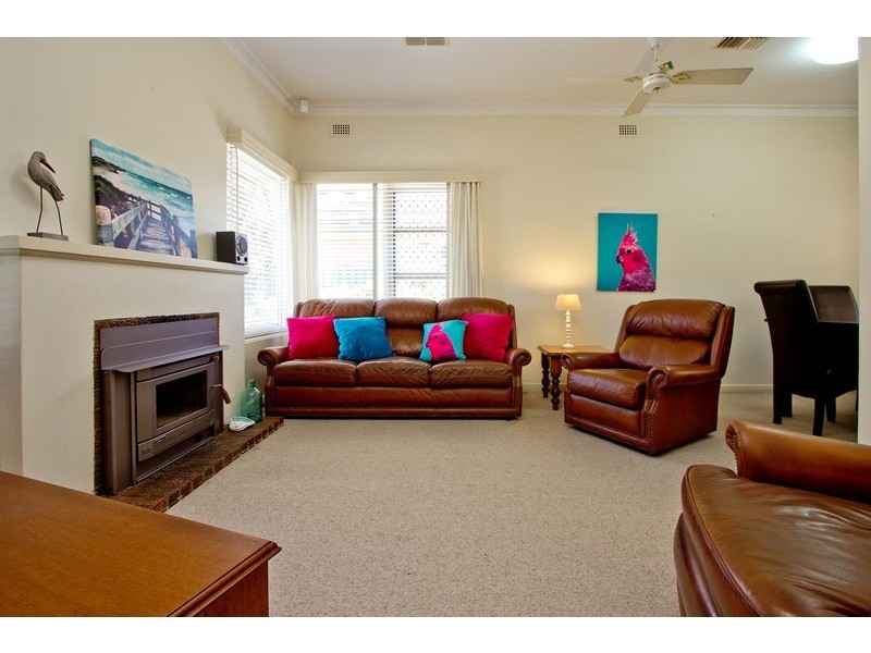 10 Charlotte Terrace, Grange SA 5022