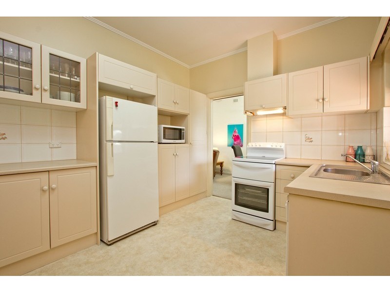 10 Charlotte Terrace, Grange SA 5022