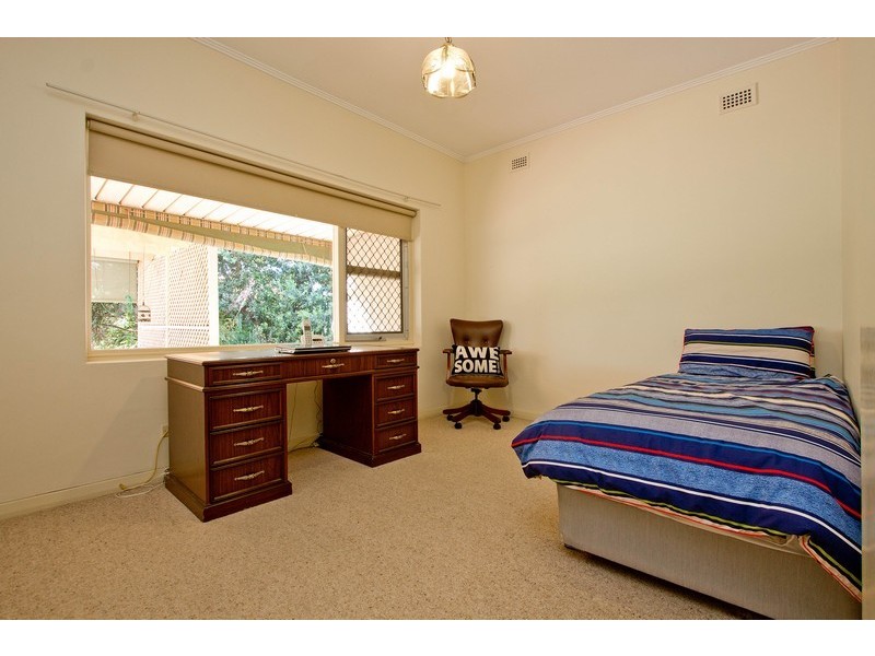 10 Charlotte Terrace, Grange SA 5022