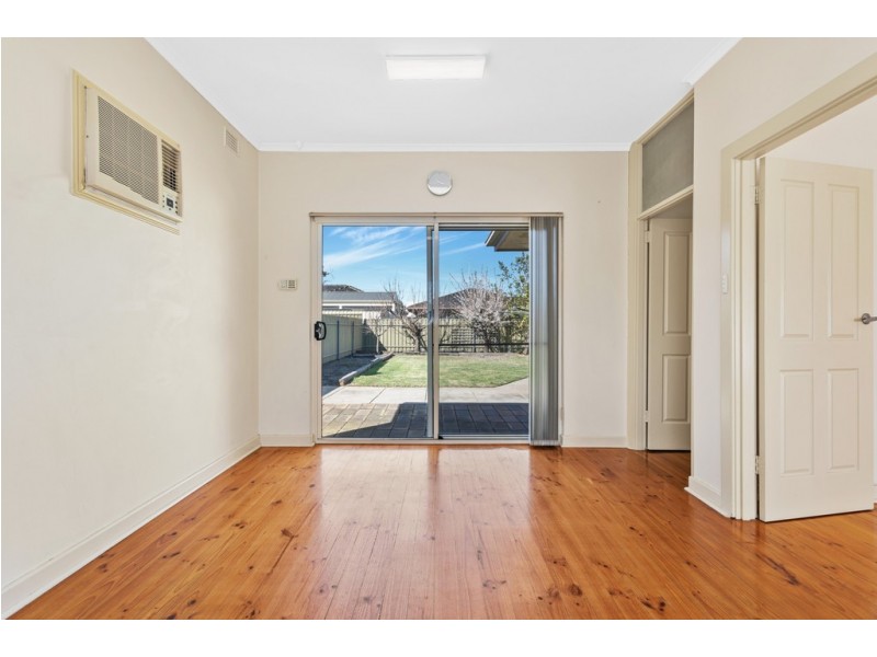 9 Richardson Avenue, Findon SA 5023
