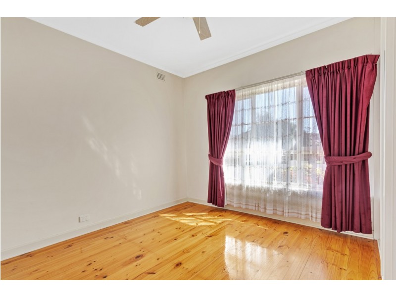 9 Richardson Avenue, Findon SA 5023