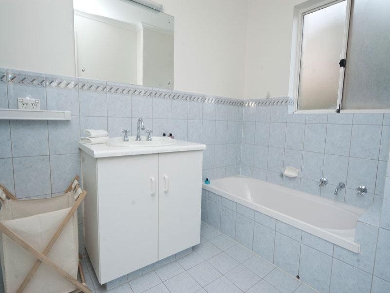 4/248 Trimmer Parade, West Lakes SA 5021