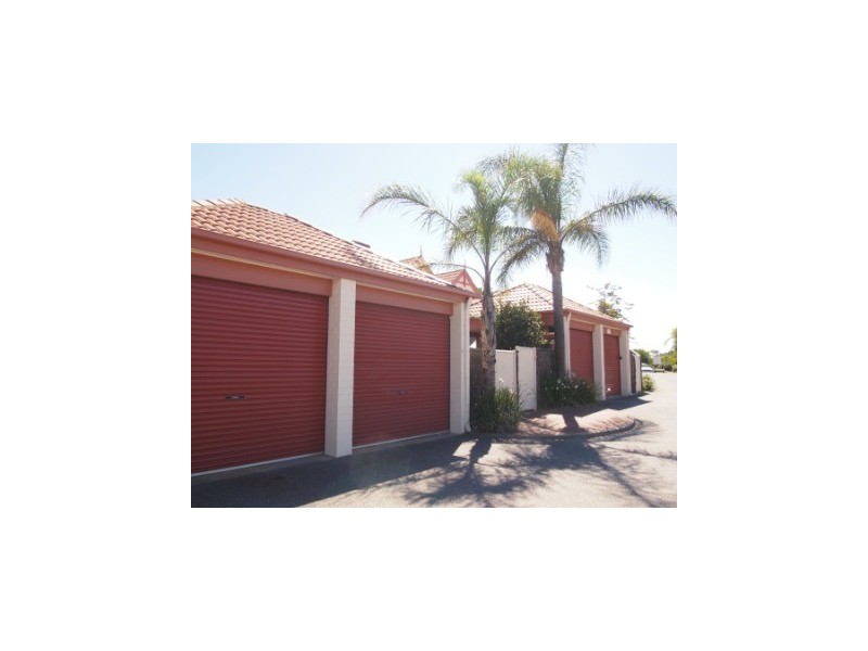 4/248 Trimmer Parade, West Lakes SA 5021