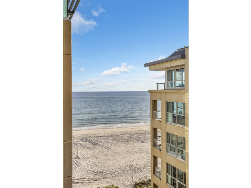 803/19 Holdfast Promanade, Glenelg SA 5045