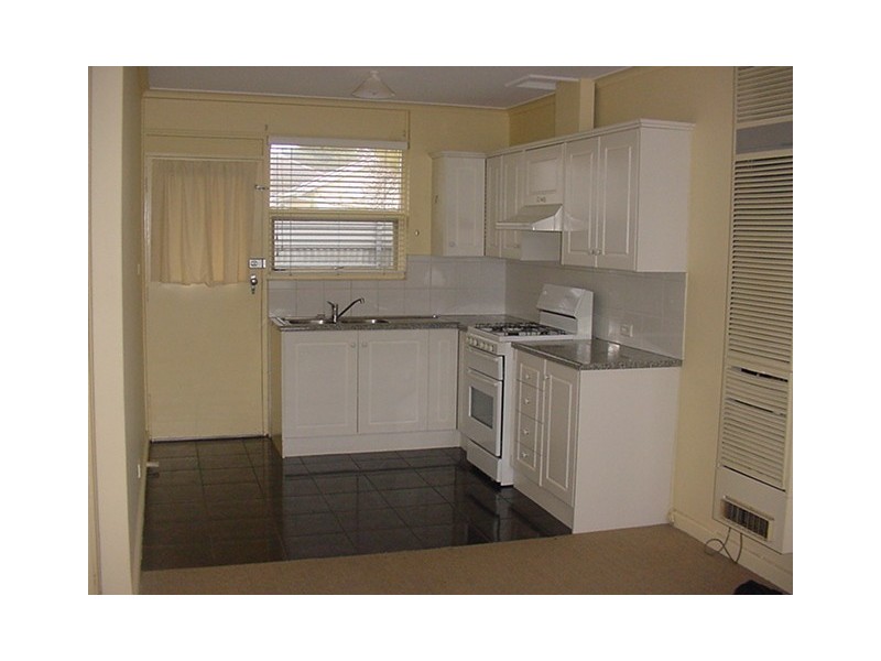 4/25 Buckingham Avenue, Henley Beach SA 5022