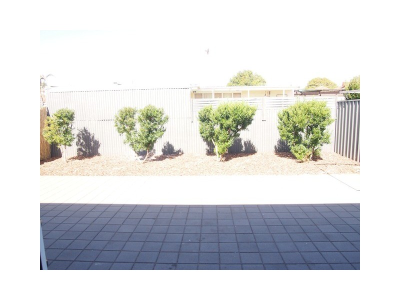 2 Narkunda Street, Largs Bay SA 5016
