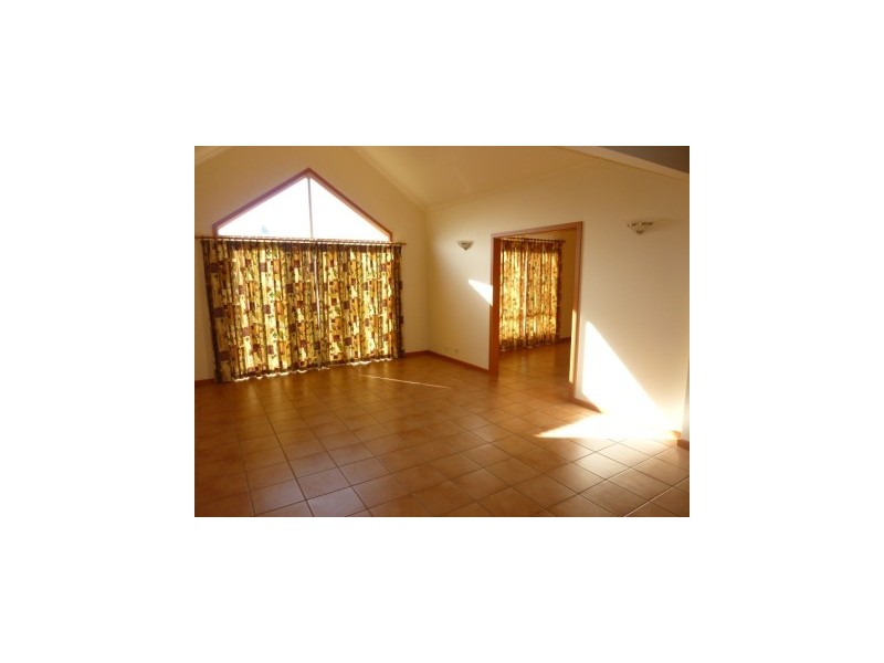 21 Tolley Crescent, Brooklyn Park SA 5032