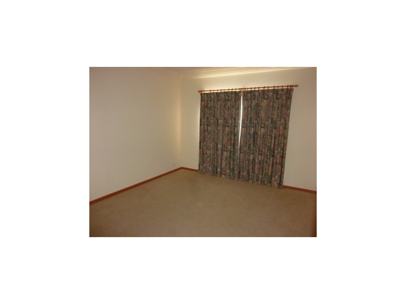 21 Tolley Crescent, Brooklyn Park SA 5032