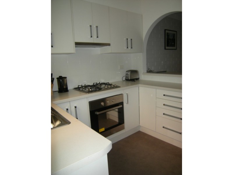 2/9A Clark Terrace, Seaton SA 5023