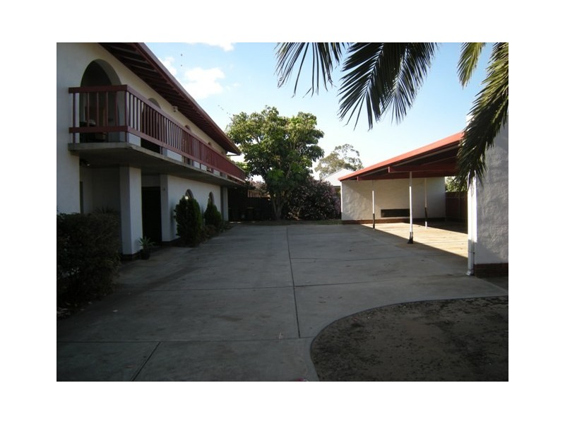 2/9A Clark Terrace, Seaton SA 5023