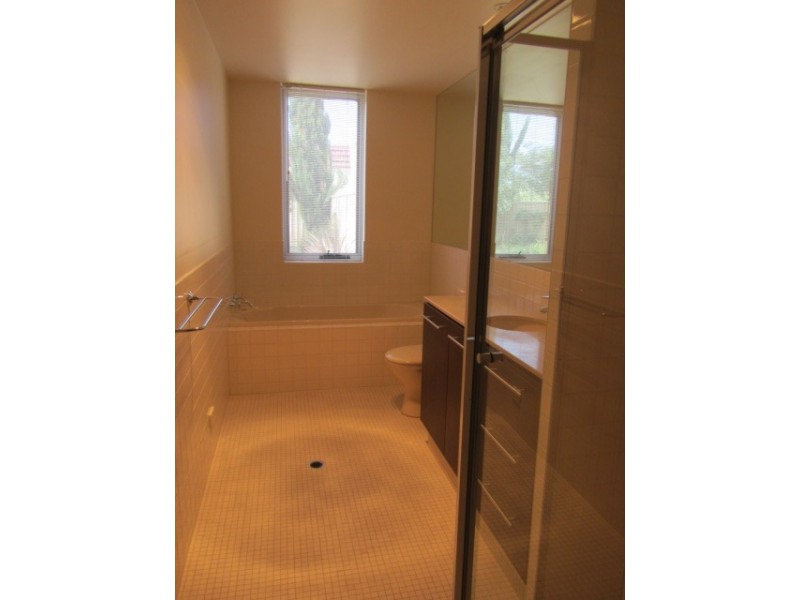 296A Seaview Road, Henley Beach SA 5022