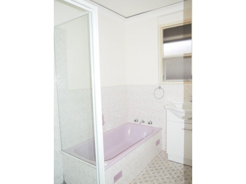 8 Baker Street, Grange SA 5022