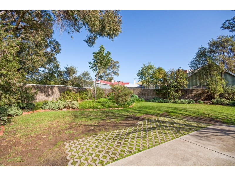 1/10A Oval Avenue, Woodville South SA 5011