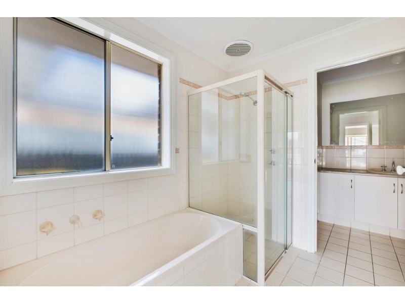 2A Mill Street, Seaton SA 5023