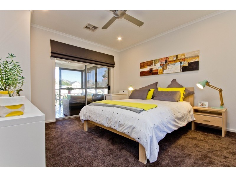 125a Military Road, Tennyson SA 5022