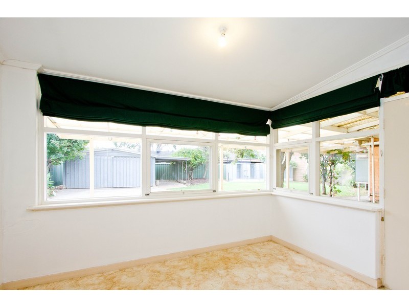 27 Crispian Street, Fulham SA 5024