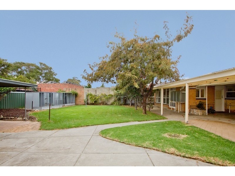 27 Crispian Street, Fulham SA 5024