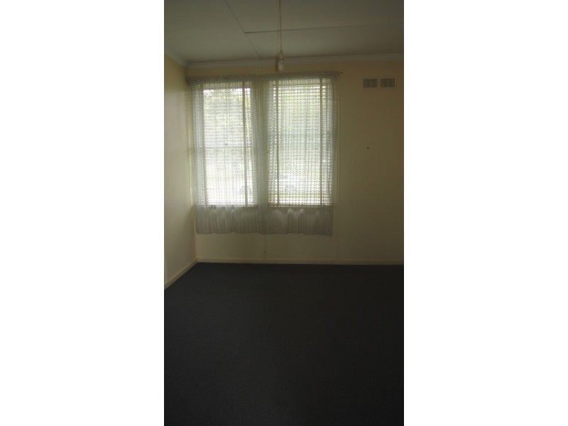 17 Dumfries Avenue, Seaton SA 5023