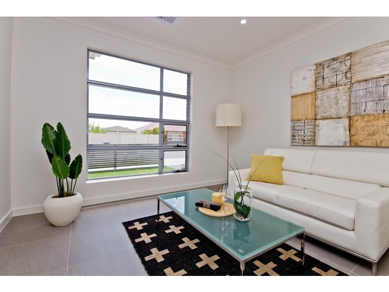 9C Bolingbroke Avenue, Fulham Gardens SA 5024
