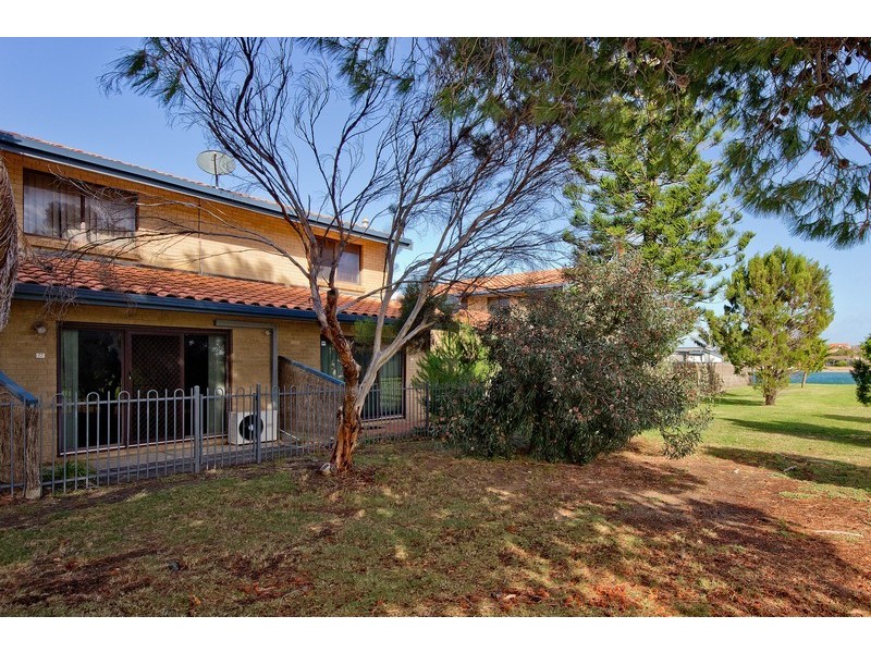 29/77 Brebner Drive, West Lakes SA 5021