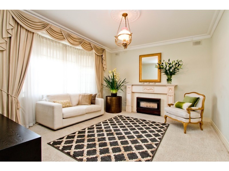 30 Henley Beach Road, Henley Beach SA 5022