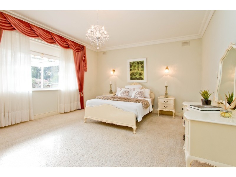 30 Henley Beach Road, Henley Beach SA 5022