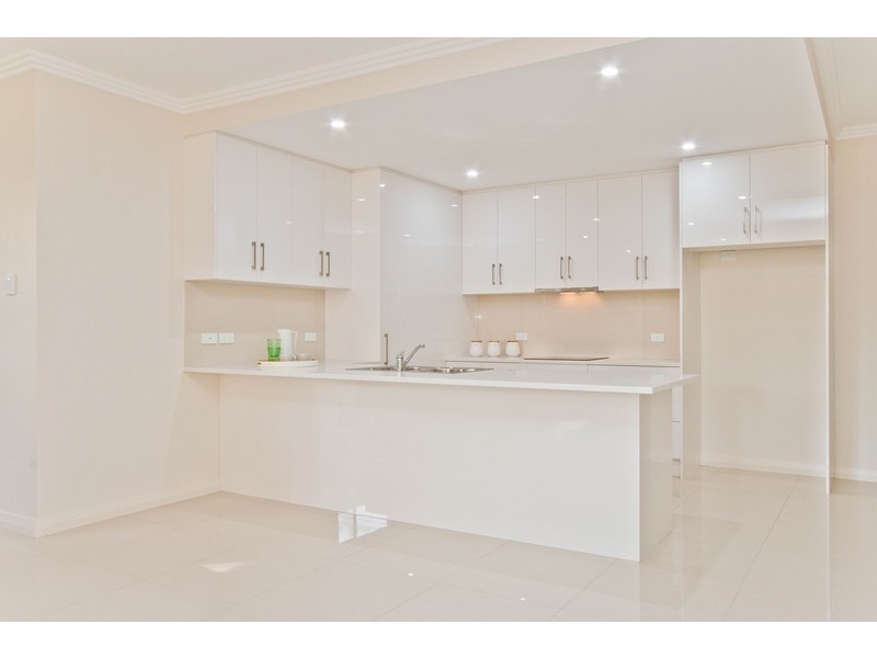 9A Fleetwood Crescent, Henley Beach SA 5022