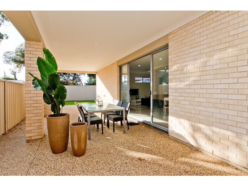 9A Fleetwood Crescent, Henley Beach SA 5022