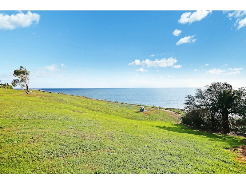 43 Kurnabinna Terrace, Hallett Cove SA 5158