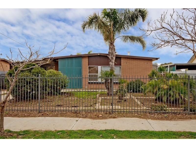 17 Willochra Street, Largs North SA 5016