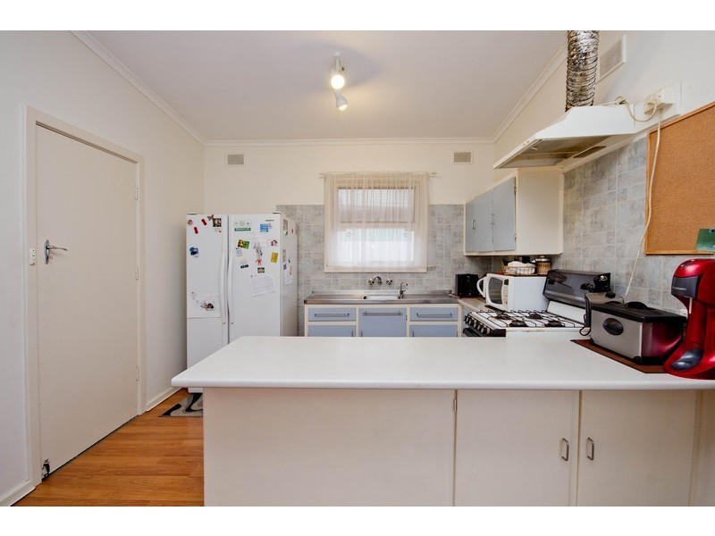 17 Willochra Street, Largs North SA 5016