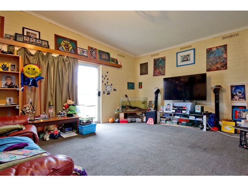 17 Willochra Street, Largs North SA 5016