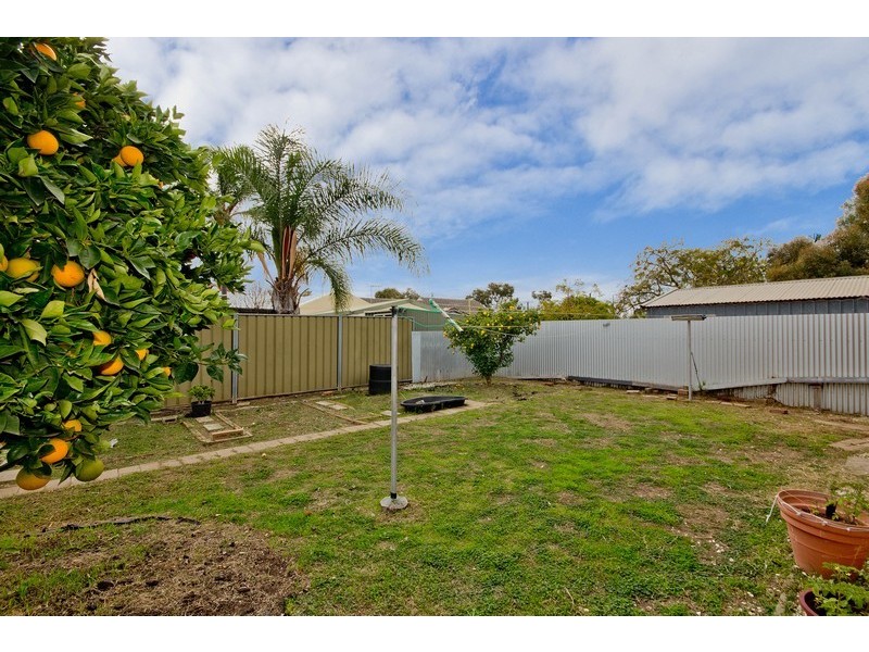 17 Willochra Street, Largs North SA 5016
