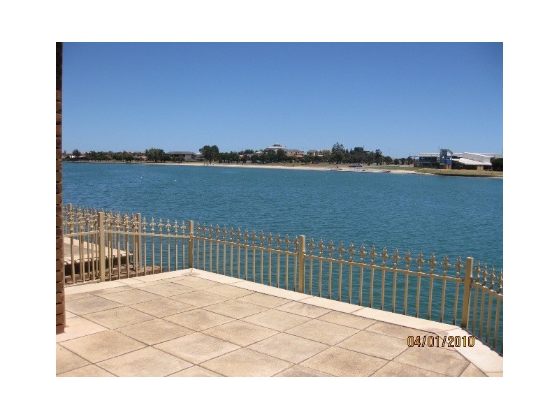 11/68 Martin Court, West Lakes SA 5021