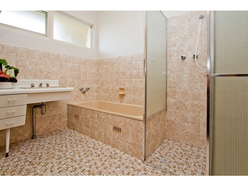 28 Moore Drive, Fulham Gardens SA 5024