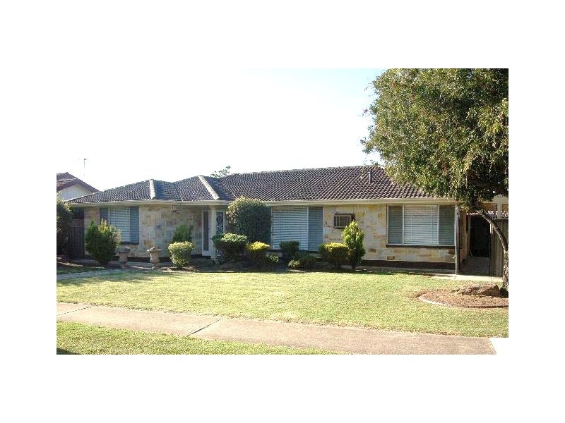 8 Elaine Avenue, Seaton SA 5023