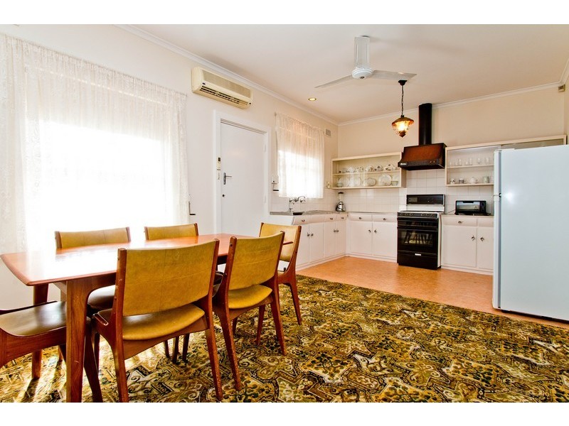 25A Lothian Avenue, Seaton SA 5023