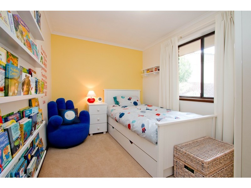 4 Grassdale Rise, Aberfoyle Park SA 5159