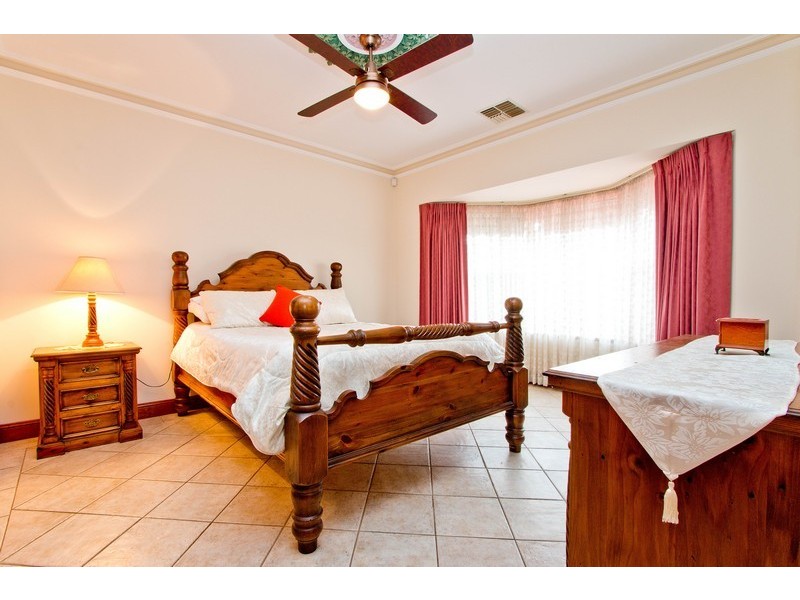 333a Tapleys Hill Road, Seaton SA 5023