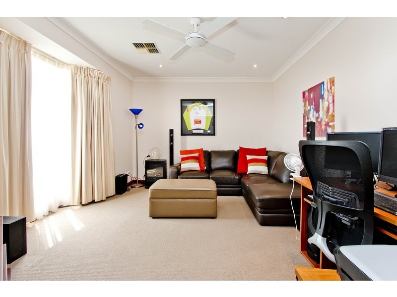 1/23 Russ Avenue, Seaton SA 5023