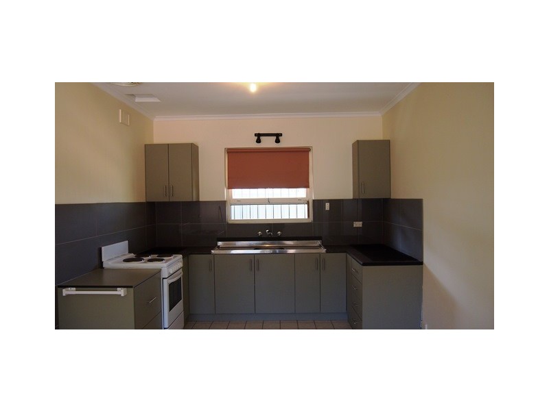 13 Hallville Street, Seaton SA 5023