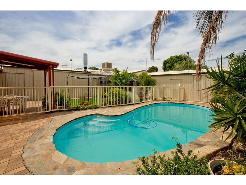 7 Lefkas Court, Seaton SA 5023